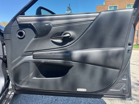 Used 2019 Lexus ES 350 F Sport w/ Accessory Package image 36