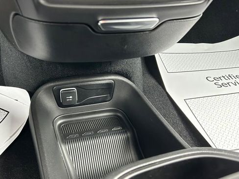 New 2026 Chrysler Pacifica Select w/ S Appearance Package AWD/4WD image 50