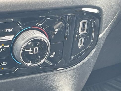 Used 2022 Chevrolet Silverado 1500 LT RWD image 22