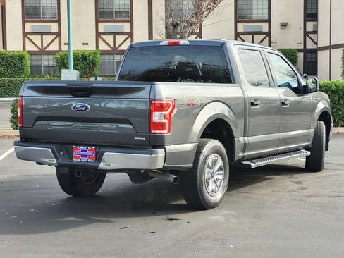Used 2020 Ford F150 XLT image 5