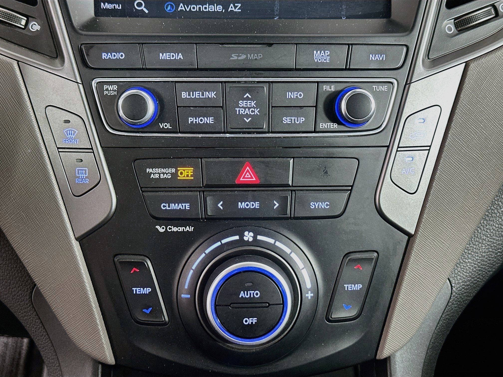Used 2018 Hyundai Santa Fe Sport w/ 2.0T Ultimate Tech Package 05 FWD image 24