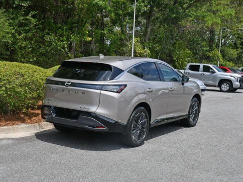 Used 2025 Nissan Murano Platinum w/ Cargo Package AWD/4WD image 4