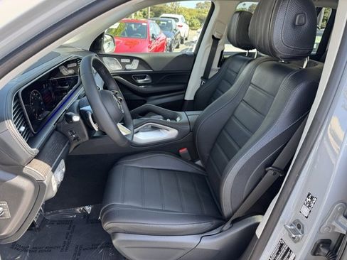 New 2026 Mercedes-Benz GLS 450 GLS 450 image 2
