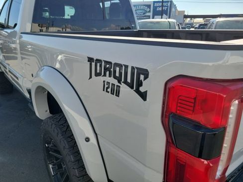 New 2026 Ford F250 Lariat w/ Black Appearance Package AWD/4WD image 10