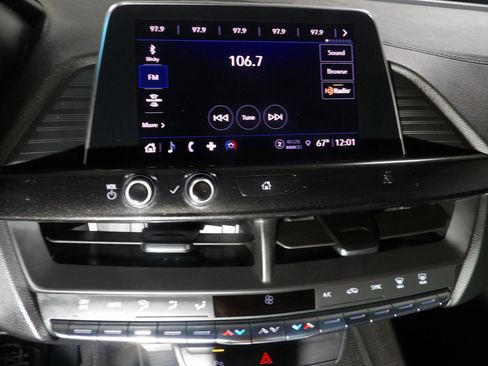 Used 2021 Cadillac CT4 Premium Luxury image 17