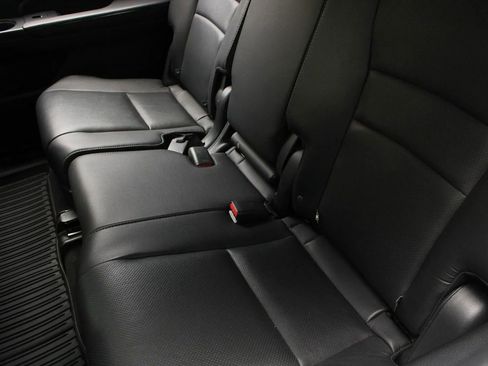 Used 2022 Honda Passport EX-L image 17