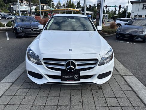 Used 2016 Mercedes-Benz C 300 Sedan image 2