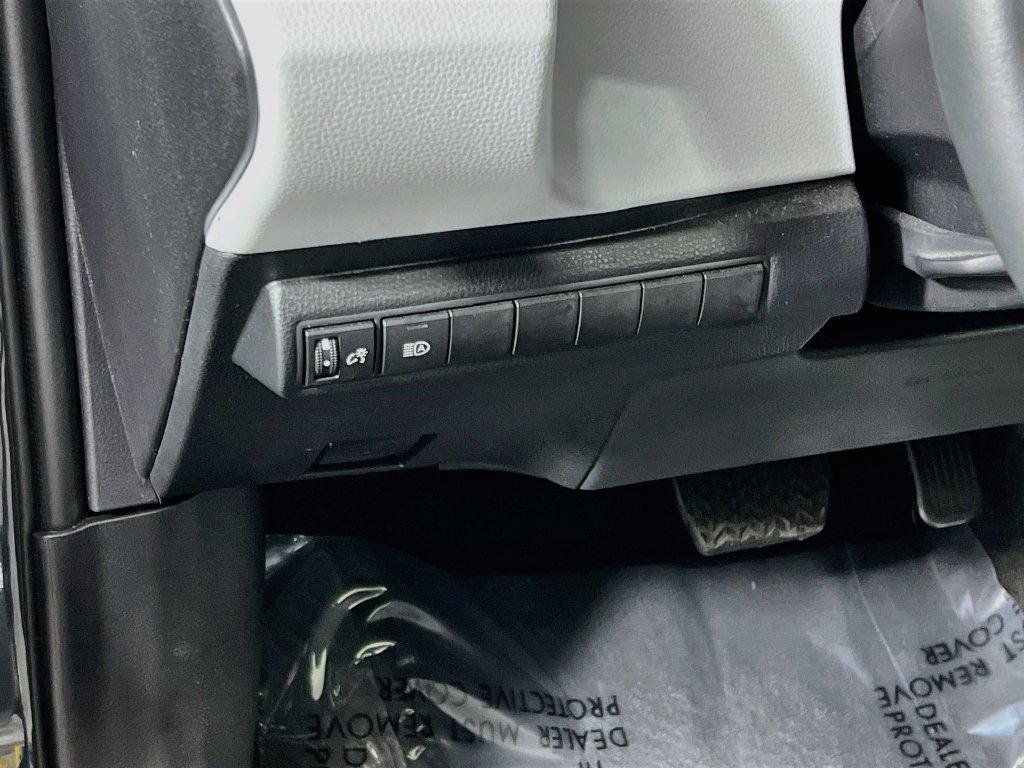 Used 2025 Toyota Corolla FX w/ Convenience Package FWD image 10