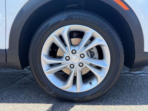 Used 2023 Buick Encore GX Preferred FWD image 9