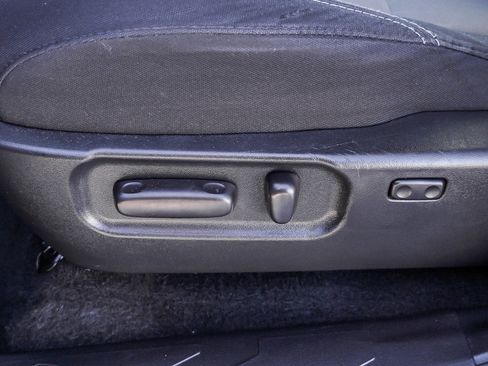 Used 2023 Toyota Tacoma TRD Sport image 18