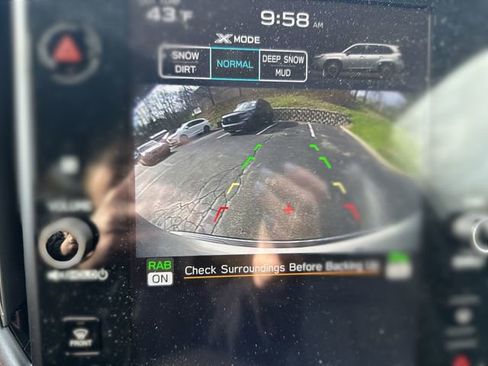 Used 2025 Subaru Forester Limited w/ Protection Package image 18