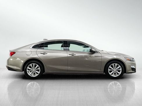 Used 2023 Chevrolet Malibu LT w/ Driver Confidence Package FWD image 6