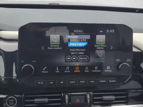 Used 2023 Nissan Pathfinder SL image 16