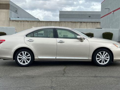 Used 2010 Lexus ES 350 image 6