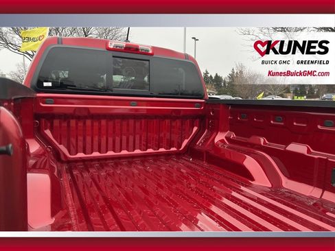 New 2026 GMC Canyon Elevation w/ Convenience Package image 39