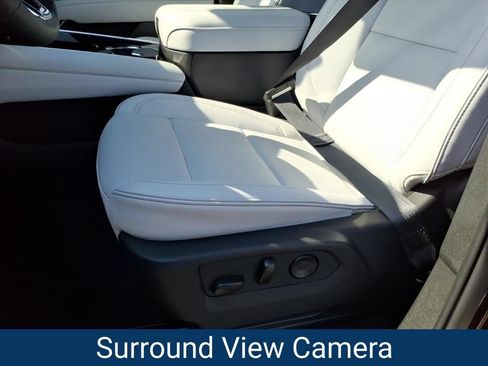 New 2026 Chevrolet Suburban Premier AWD/4WD image 18