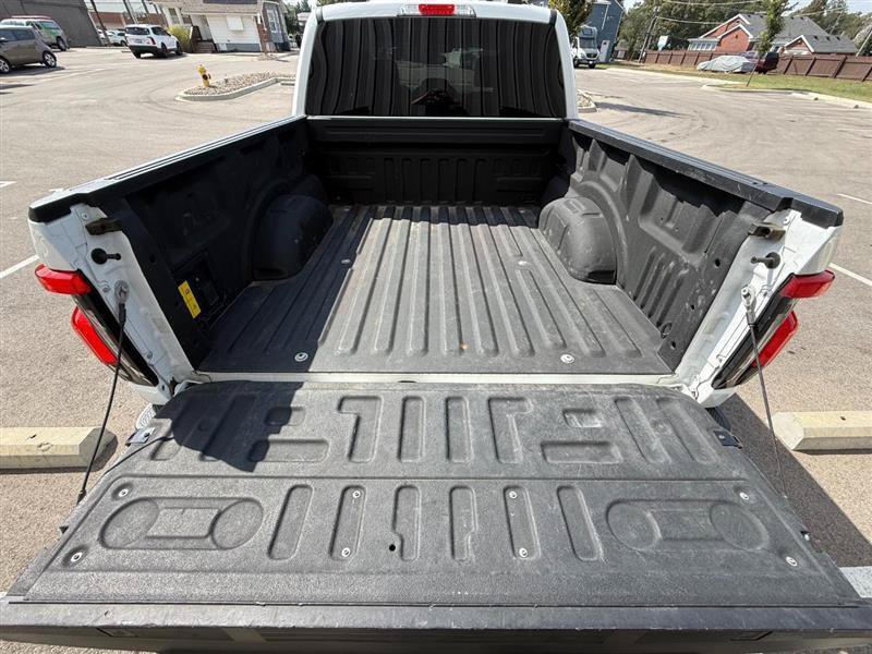Used 2023 Ford F150 Lightning Pro AWD/4WD image 17