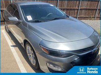 Used 2023 Chevrolet Malibu LT FWD video 1