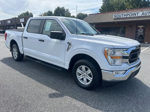 Used 2022 Ford F150 XLT w/ Trailer Tow Package image 5