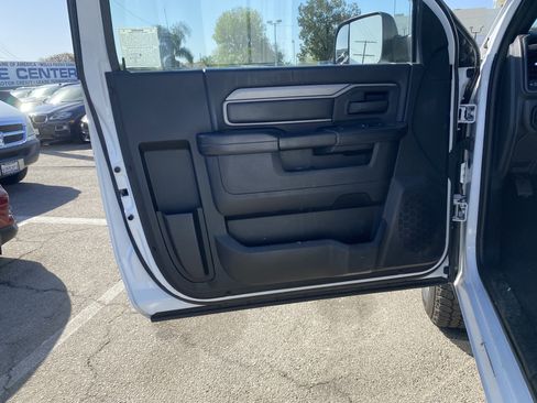 Used 2022 RAM 2500 Tradesman image 13