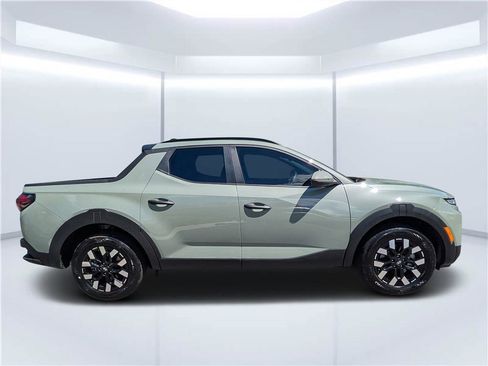 Used 2026 Hyundai Santa Cruz SEL FWD image 3