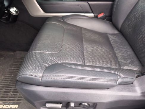 Used 2024 Toyota Tundra Limited image 24