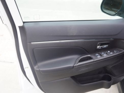 Used 2015 Mitsubishi Outlander Sport SE image 19