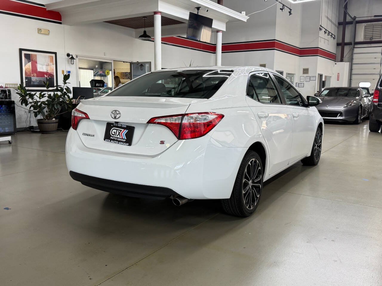 Used 2016 Toyota Corolla S FWD image 2