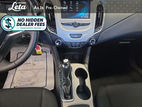 Used 2018 Chevrolet Cruze LS FWD image 11