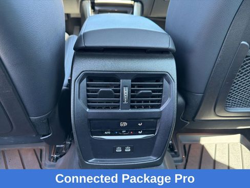 Used 2023 BMW 330i xDrive Sedan image 19