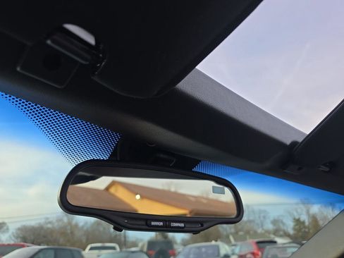 Used 2005 Chevrolet Corvette Convertible w/ Preferred Equipment Group image 23