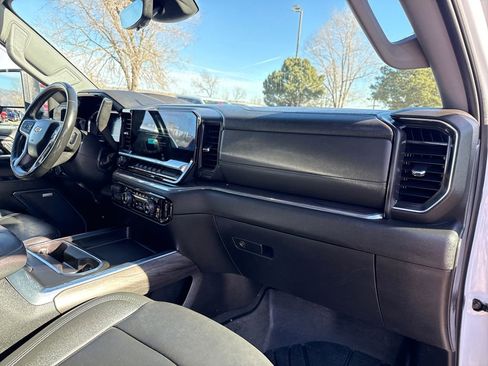 Used 2024 Chevrolet Silverado 3500 LTZ w/ LTZ Convenience Package image 29