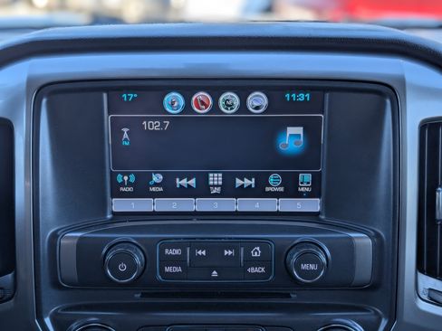 Used 2018 Chevrolet Silverado 1500 LT w/ All Star Edition image 21