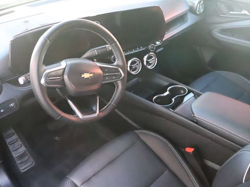 Used 2024 Chevrolet Blazer EV LT AWD/4WD image 26