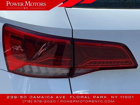 Used 2022 Volkswagen Taos S image 11