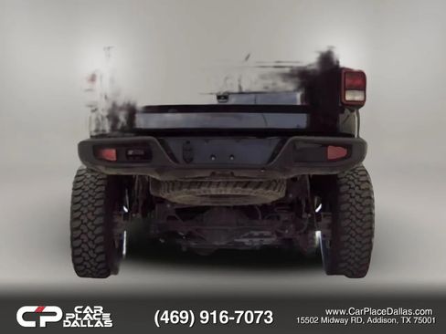 Used 2023 Jeep Gladiator Sport w/ Off Road Group AWD/4WD image 3