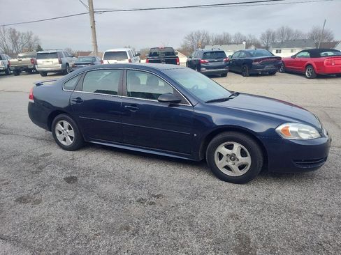 Used 2009 Chevrolet Impala LT w/ Luxury Edition Package FWD image 11