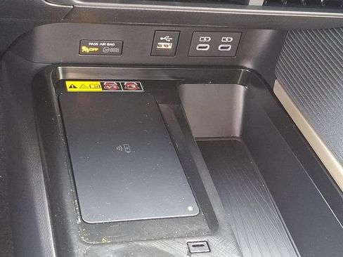 Used 2026 Toyota Camry SE FWD image 26