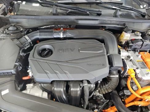 Used 2025 Hyundai Sonata SEL FWD image 17