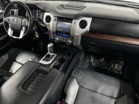 Used 2018 Toyota Tundra Limited w/ Limited Premium Package image 12