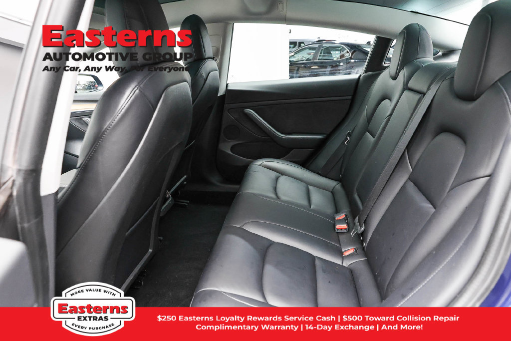 Used 2021 Tesla Model 3 Standard Range Plus RWD image 17
