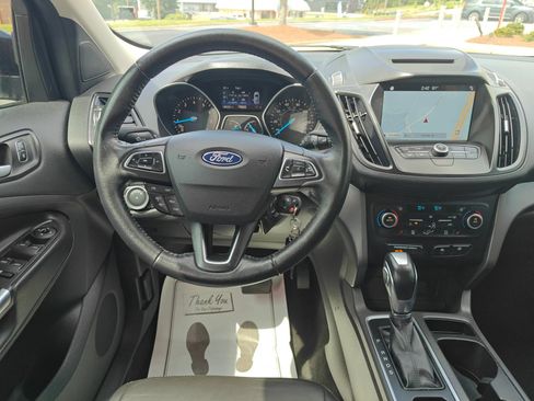 Used 2018 Ford Escape SEL FWD image 9