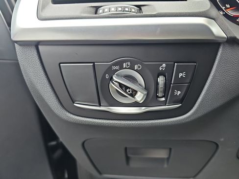 Used 2024 BMW X3 sDrive30i w/ Convenience Package w/ZPA image 31