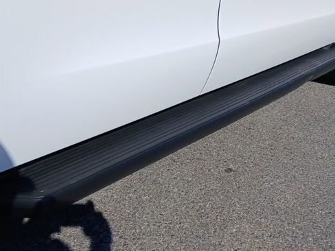 Used 2019 Ford Expedition XLT w/ Equipment Group 201A image 11