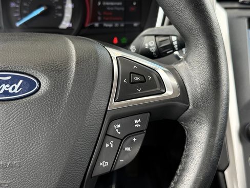 Used 2018 Ford Fusion SE w/ Equipment Group 602A FWD image 26