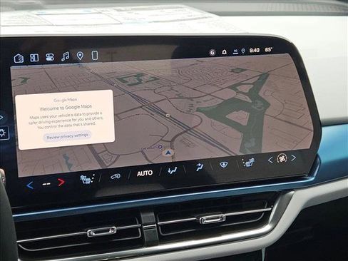 New 2026 Chevrolet Equinox EV LT image 14