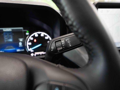 Used 2023 Ford Maverick Lariat w/ Lariat Luxury Package FWD image 14