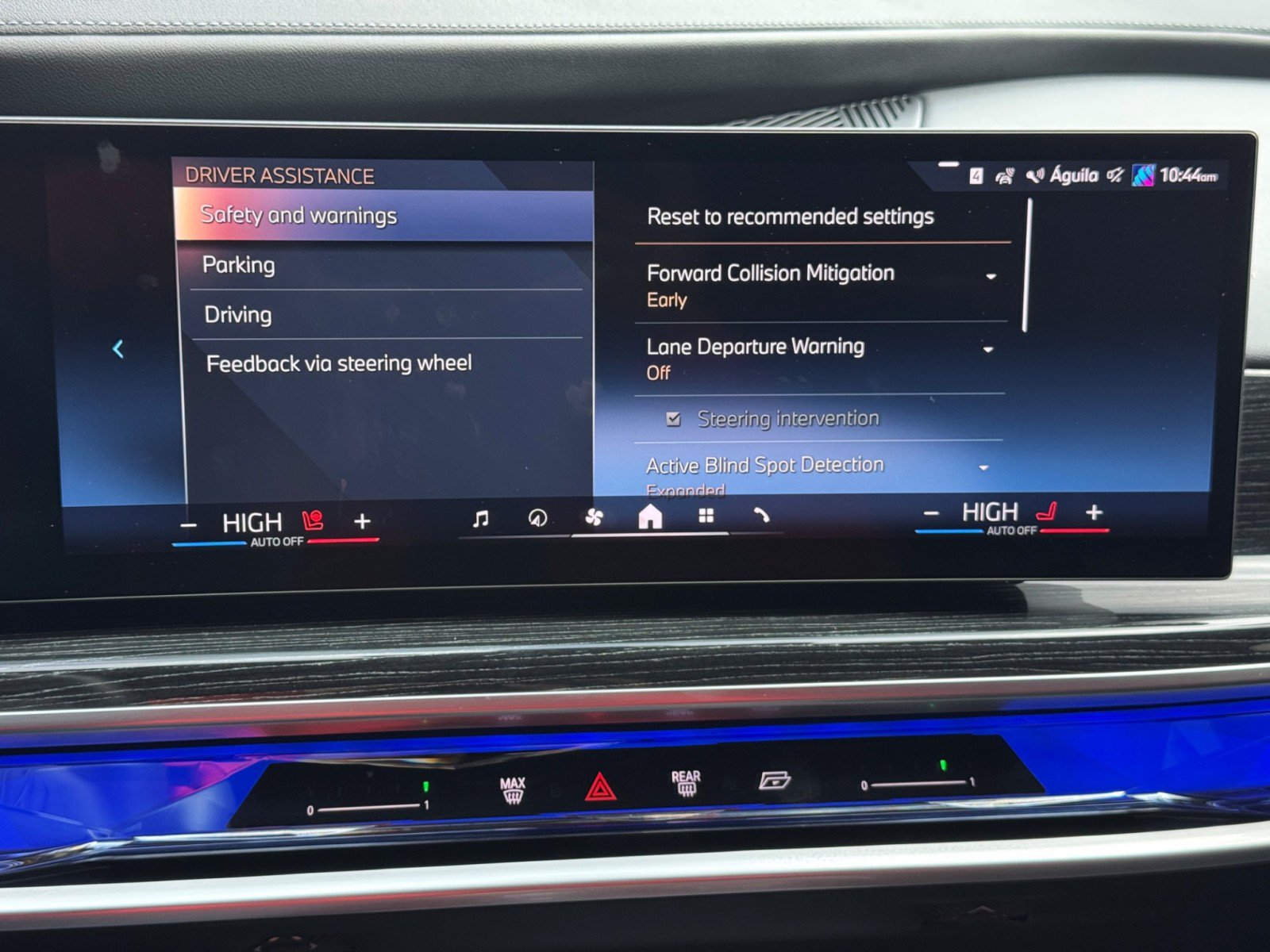 Used 2025 BMW 740i RWD image 28