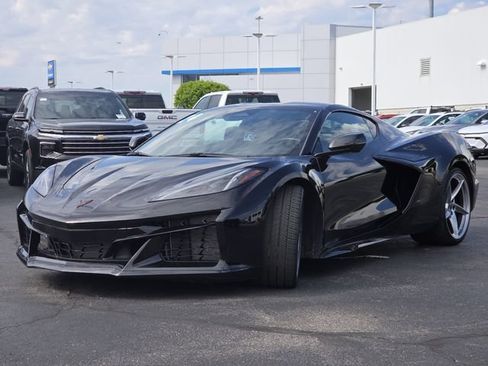 Used 2024 Chevrolet Corvette E-Ray AWD/4WD image 13