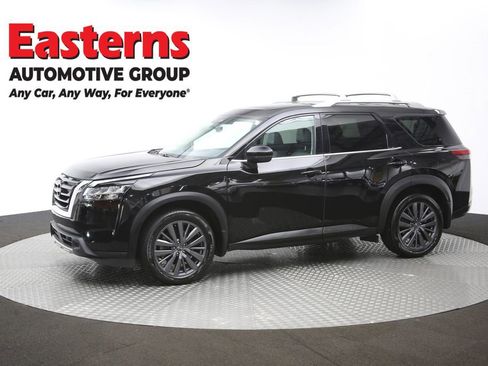 Used 2023 Nissan Pathfinder SL w/ SL Premium Package image 61